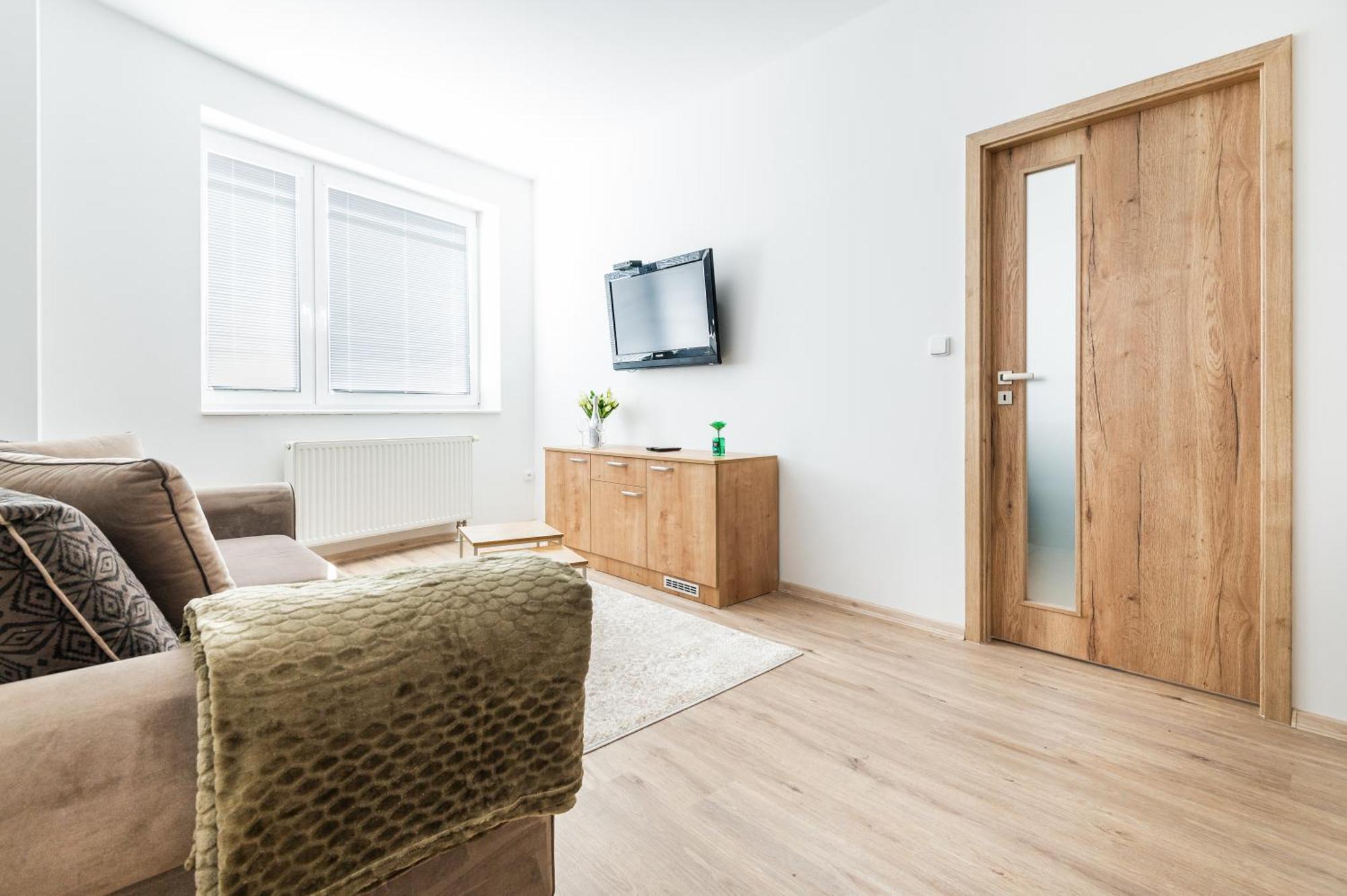 Café Kaftan - pension Kolín Exteriör bild